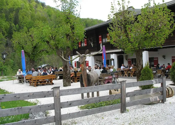 Wirtshaus Und Hocheck *